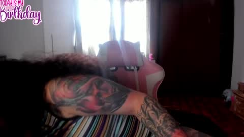 Snapshot of madam_sativa chatting on May 2026 09:11:02 PM di online show from May 2026 09:11:02 PM