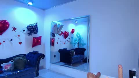 Madame Scarllet  online show from February 2026 11:19:01 AM