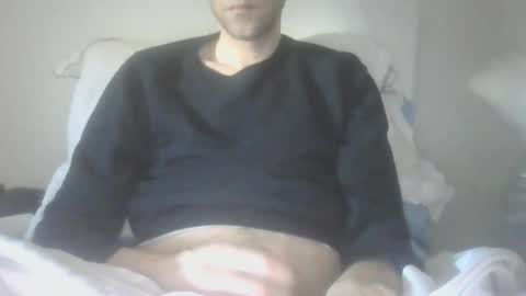 Snapshot of madamebitchslut chatting on May 2026 06:11:01 AM ItalianVirgin95 online show from May 2026 06:11:01 AM
