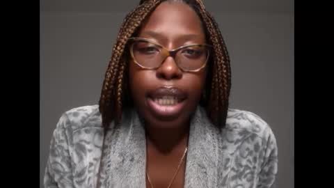 YourMadamIndigo online show from January 2025 06:13:02 AM