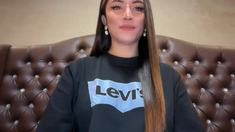 Alison Kloss online show from February 2026 01:14:02 AM