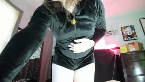 Maddi Avalon online show from June 2026 12:02:02 AM
