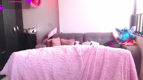 maddiie and clyde online show from February 2026 04:18:01 PM