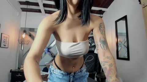 Maddie online show from January 2025 10:23:01 PM