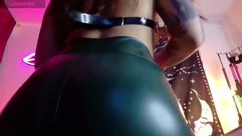 Snapshot of maddilust chatting on February 2026 03:32:01 PM Miss Lust online show from February 2026 03:32:01 PM