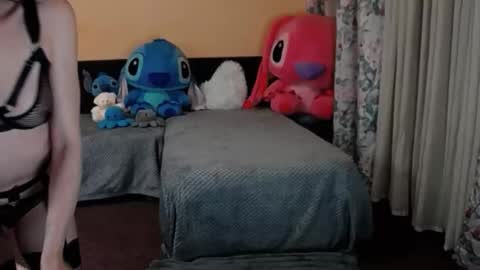 Maddison Summer online show from November 2025 10:47:01 PM