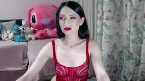 Snapshot of maddison_summer chatting on May 2026 09:53:01 PM Maddison Summer online show from May 2026 09:53:01 PM