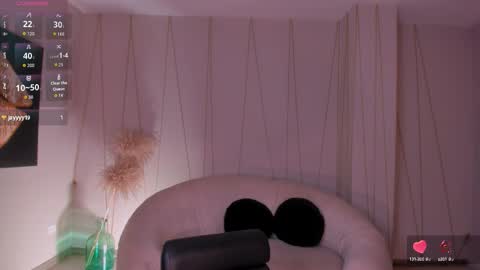 Maddison online show from September 2025 03:06:02 AM