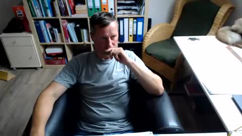 Snapshot of maddmax8 chatting on June 2026 11:32:02 AM Mad4You online show from June 2026 11:32:02 AM