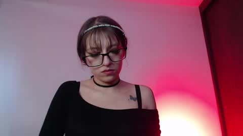 Snapshot of maddy_14 chatting on October 2025 09:57:01 PM Maddy UwU online show from October 2025 09:57:01 PM