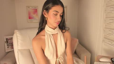 Snapshot of maddy_bronw chatting on May 2026 11:45:02 PM Maddy online show from May 2026 11:45:02 PM