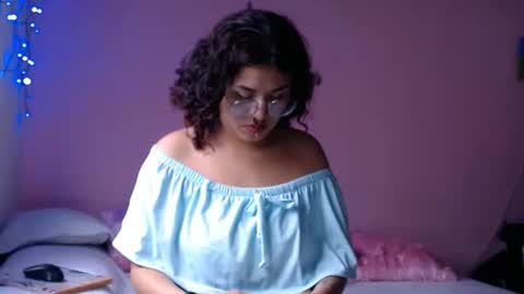 Maddy  online show from February 2025 08:14:02 PM