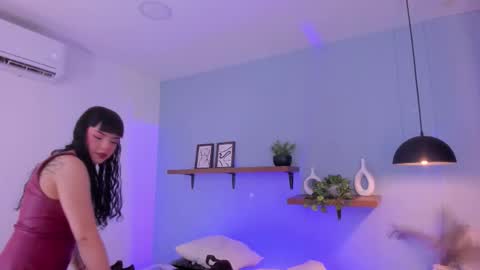 Maddy  online show from November 2025 12:16:01 PM