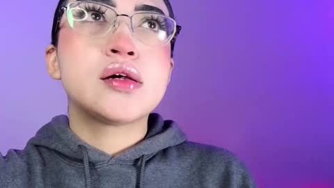 Snapshot of maddyghost chatting on September 2025 05:58:01 PM Please followme and rate me your thumbs up online show from September 2025 05:58:01 PM