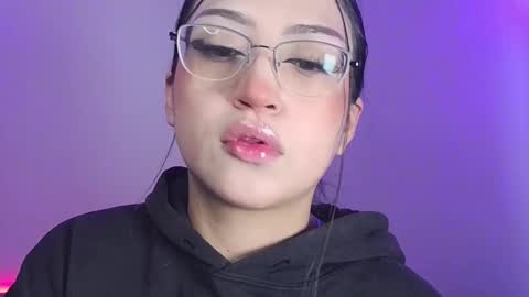 Snapshot of maddyghost chatting on September 2025 07:17:02 PM Please followme and rate me your thumbs up online show from September 2025 07:17:02 PM