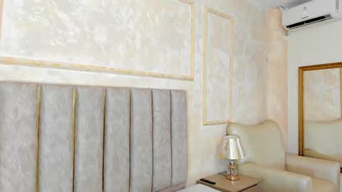 maddyjohnsonn online show from February 2025 10:00:02 AM