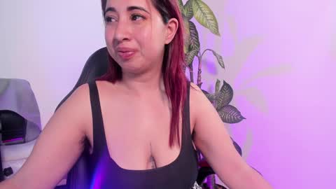 Madelaine  online show from December 2024 08:50:02 AM