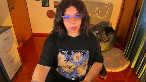 Snapshot of madelaine_taylor chatting on September 2025 02:19:01 PM madelaine_taylor online show from September 2025 02:19:01 PM