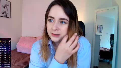 madelamee online show from September 2025 03:56:02 PM