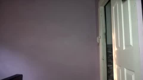 madeline online show from September 2025 10:42:01 PM