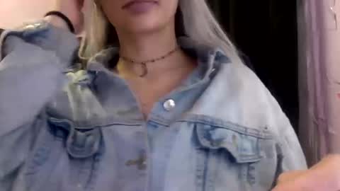 madeline online show from October 2025 10:53:02 PM