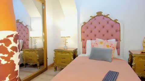 madelyn walker  online show from January 2026 11:59:02 AM