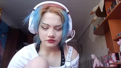 Snapshot of madgezari chatting on February 2026 05:55:02 AM Alice Kaneki online show from February 2026 05:55:02 AM