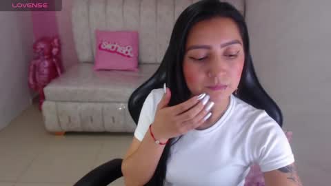 Madhison  online show from April 2026 08:15:02 PM