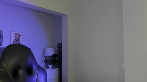 Madie  online show from March 2026 11:39:02 AM