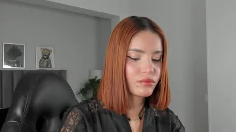 Snapshot of madie_collins7 chatting on April 2026 12:20:01 PM Madie online show from April 2026 12:20:01 PM