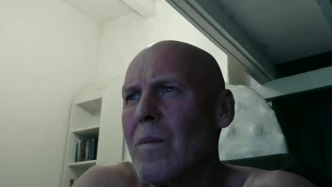 Snapshot of madio1187940 chatting on January 2025 05:29:02 PM madio1187940 online show from January 2025 05:29:02 PM