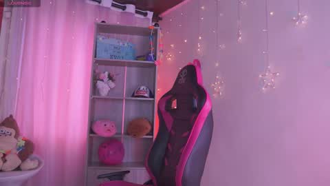 Madison   online show from September 2025 12:27:02 PM