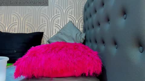   online show from March 2025 10:16:02 PM