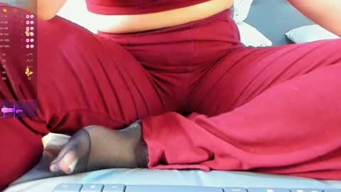   online show from November 2025 01:37:01 AM