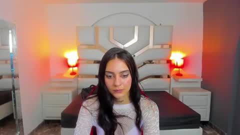 Madison Carzon online show from September 2025 07:40:02 PM