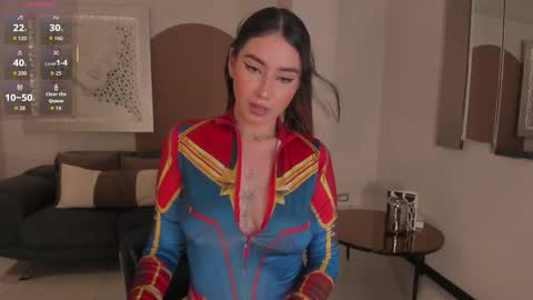 Maddi Collins online show from October 2025 08:27:02 PM