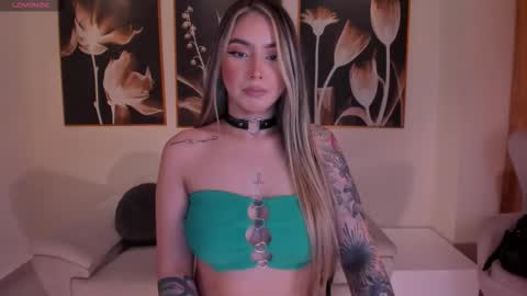 Snapshot of madisoncollinsx chatting on February 2026 07:58:01 PM Maddi Collins online show from February 2026 07:58:01 PM