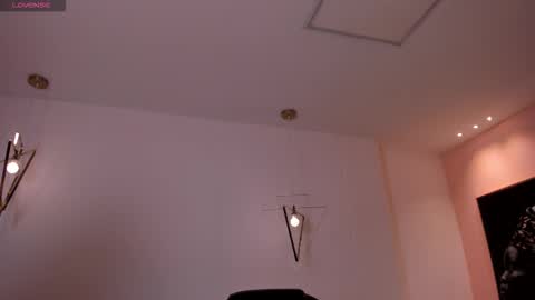 Maddi Collins online show from March 2026 11:37:02 AM