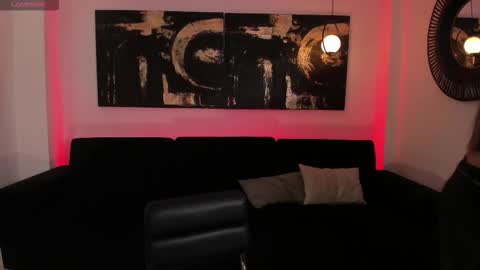 Maddi Collins online show from March 2026 10:51:01 AM