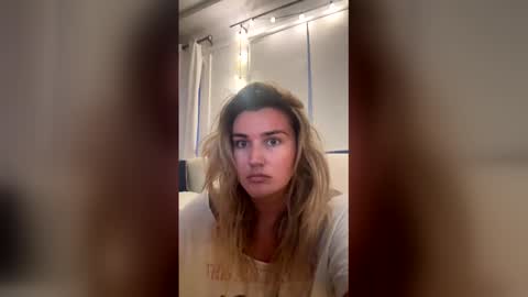 madisonlubbe2 online show from April 2026 02:57:01 AM