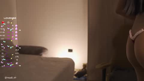 Snapshot of madisonsanford chatting on December 2024 05:37:01 AM thumbs up thx you so much MODEL INDEPENDENT online show from December 2024 05:37:01 AM