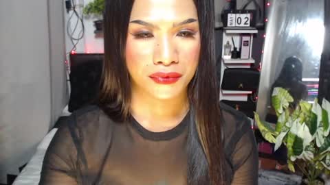 Snapshot of madisonwill_ chatting on May 2026 05:18:01 PM MADISONWILL online show from May 2026 05:18:01 PM