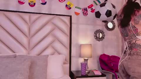 Snapshot of madissonpayton chatting on July 2026 02:12:02 PM MadissonPayton online show from July 2026 02:12:02 PM