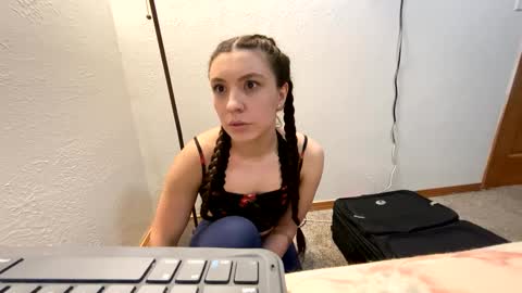 Snapshot of madm569308 chatting on January 2025 05:59:02 AM MayUjoin29 online show from January 2025 05:59:02 AM