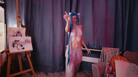 Alice online show from September 2025 03:12:02 PM