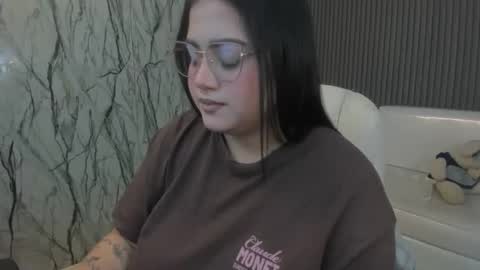 Snapshot of mady_muse chatting on February 2026 03:36:02 AM MADY online show from February 2026 03:36:02 AM