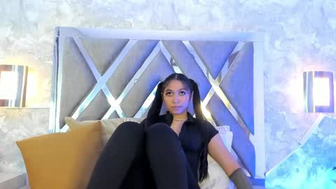 Mady Roa online show from May 2026 03:53:02 PM