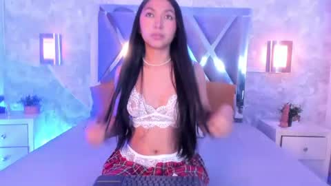 Snapshot of mady_roa chatting on July 2026 03:44:02 AM Mady Roa online show from July 2026 03:44:02 AM