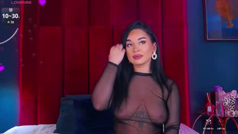 MadyLuxx online show from October 2025 07:02:01 PM