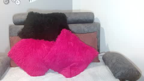 Mady online show from December 2024 05:42:01 AM